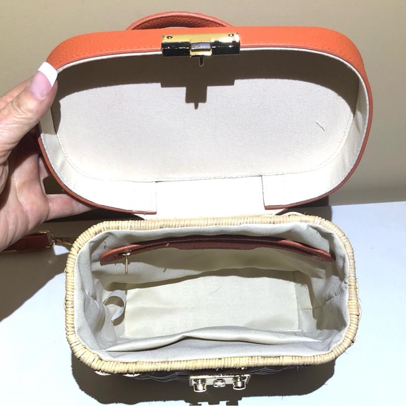 NWOT Tropical Orange & Straw Convertible Crossbody Bag - Picture 8 of 15